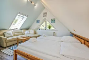 Ferienwohnung Inselzeit auf 2 Etagen mit Strandkorb und Balkon - Image 3