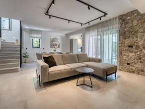 Casa con barbacoa, terraza y piscina privada | Vistas al mar - Image 4