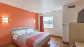 Flat | Pet-friendly - Image 4