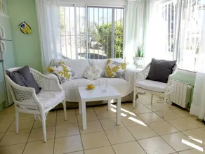 Kinderfreundliches Apartment mit Pool, Garten und Grill | Meerblick | Neben dem Strand - Image 4