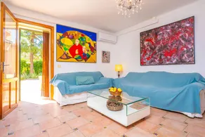Family-oriented pleasant villa with terrace, private pool & BBQ - Image 5