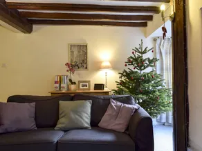 Child-friendly lovely cottage with garden & barbecue | Pets are welcome - Image 4
