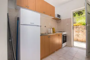 Apartment with barbecue & terrace | Sea view - Image 5