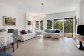 Appartement avec internet haut débit et terrasse | Vue ville - Image 3