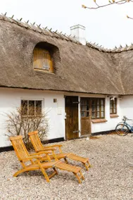 Family-friendly big holiday home with terrace, barbeque & garden | Water view | Beach nearby | Pet-friendly - Image 3