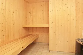 House with sauna, pool & terrace - Image 5
