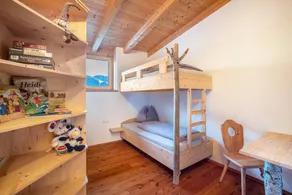 Flat with garden | Mountain view - Image 5