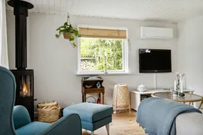 House with terrace, garden & barbeque | Perfect for remote work - Image 4
