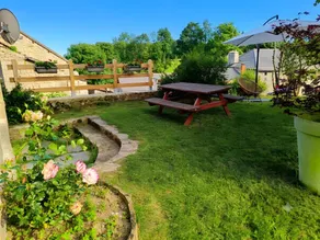 La Ch'tiote Meizou – Gîtes de Mazalibrand, private garden, peaceful setting - Image 2