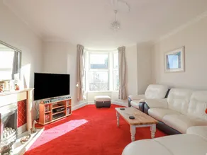 Family-oriented cottage with garden | Beach view | Pet-friendly - Image 3