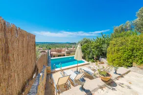 Family-oriented villa with garden, private pool & terrace - Image 4