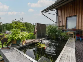 Cottage with hot tub & garden - Image 2