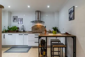 House with terrace, garden & fast internet | Garden view | Perfect for remote work - Image 5