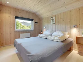 Children-friendly holiday home with sauna, terrace & private pool | Pets are welcome - Image 4
