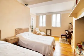 Family-oriented nice holiday home - Image 3
