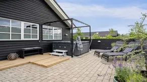 Weiträumiges Ferienhaus mit Pool, Terrasse und Whirlpool | Hunde erlaubt - Image 4