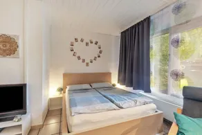 Apartment with terrace | Garden view - Image 5