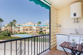 Apartment with garden & terrace | Garden view - Image 2