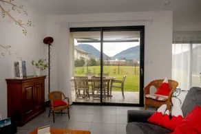 Family-oriented charming house with terrace, BBQ & garden | Garden view - Image 2