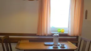 Holiday home with garden | Pets are welcome - Image 4