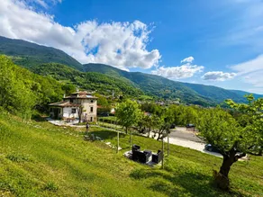Fully equipped letting with barbecue, garden & terrace | Panoramic view | Dogs allowed - Image 2