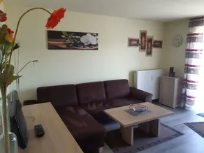 Appartamento con terrazza, barbecue e giardino - Image 2