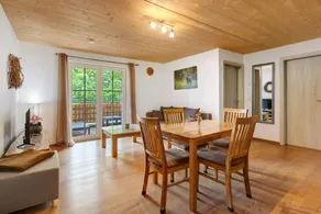 Apartment 'Ferienwohnung Gutach' with Shared Garden, Balcony and Wi-Fi - Image 2