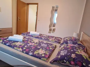 Apartamento con 2 habitaciones para 4 personas - Image 4