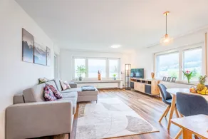 Apartment 'Kinzigtalblick' with Mountain View, Private Terrace and Wi-Fi - Image 4