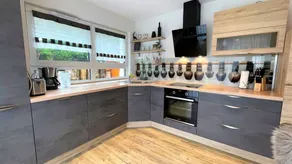 Fully equipped holiday apartment with sauna & terrace | Mountain view - Image 4