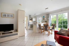 Apartment 'Haus Schwalbennest' with Private Terrace, Shared Garden and Wi-Fi - Image 4