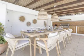 Fully equipped villa with private pool, garden & BBQ | Pets are welcome - Image 3