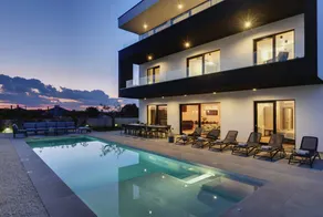 Villa Aquarius Pula stunning luxury villa with 7 bedrooms - Image 5