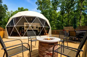 Cozy Dome with Private Hot Tub & Fire Pit Getaway in Murray, Kentucky - Image 2