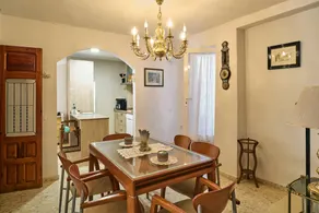 Ferienhaus mit Terrasse, Grill und privatem Pool | Stadtblick - Image 5