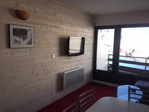 Apartment for 6 with direct access to slopes and free parking at La Pierre St Martin - Image 4