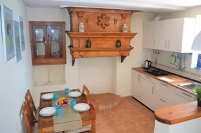 Splendido casale accogliente e familiare con piscina, griglia e terrazza | Vista sulla montagna - Image 5