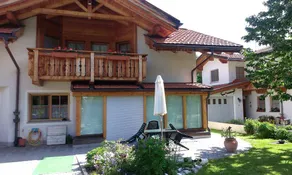 Holiday apartment with garden - Image 2