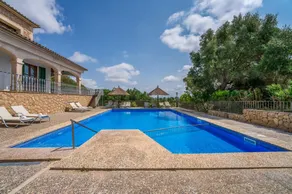 Holiday home with barbecue, private pool & terrace - Image 2