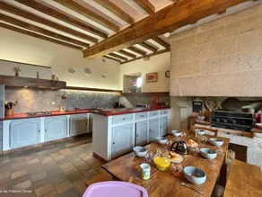 Cottage with garden & barbeque - Image 2