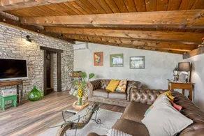 Holiday home with terrace, BBQ & hot tub - Image 5