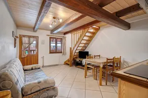 Cottage with terrace, garden & barbecue - Image 4