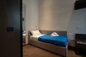 Aparthotel with fast internet | City view - Image 5