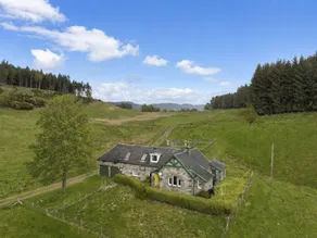 Holiday home with barbecue, garden & terrace | Nature view - Image 2