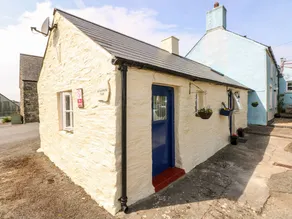 Cottage with garden - Image 4