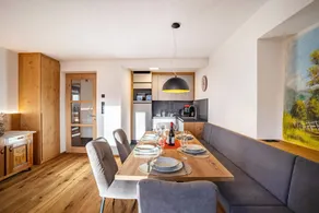 Family-oriented beautiful apartment with garden & terrace | Mountain view | Perfect for remote work | Dogs allowed - Image 3