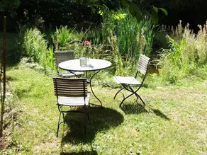 Pleasant holiday home with terrace & garden | Garden view | Suitable for remote work | Pets allowed - Image 5