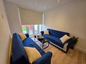 Children-friendly holiday home with garden - Image 3