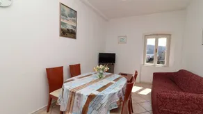 Holiday apartment with BBQ, garden & terrace | Sea view | Pets allowed - Image 4