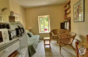 Gite with barbecue & garden - Image 5